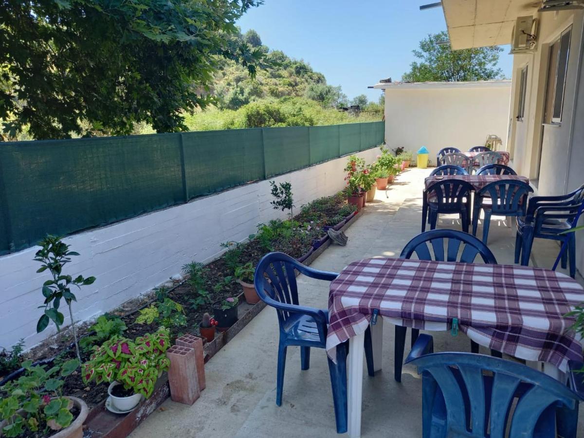 Bunec Seascape Villa Piqeras Exterior photo