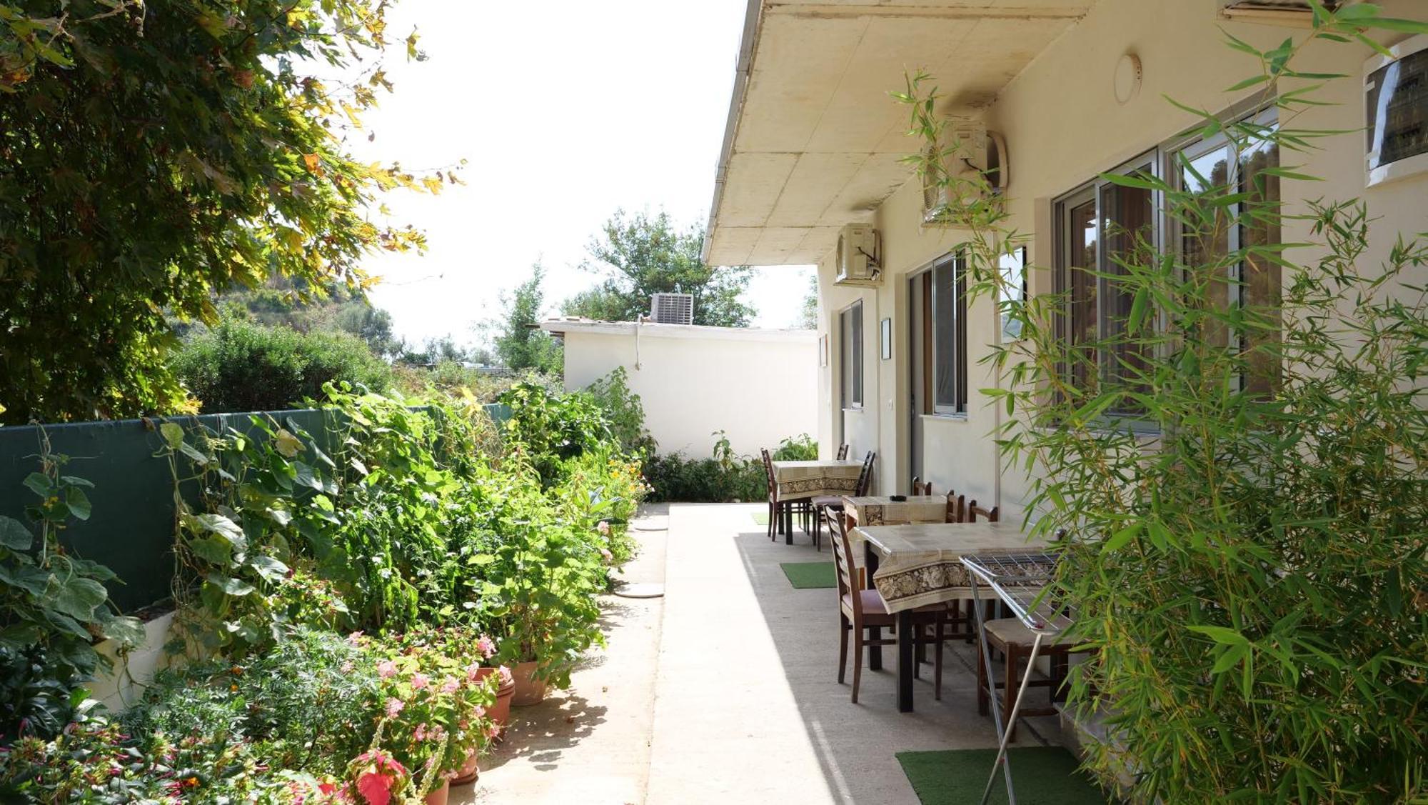 Bunec Seascape Villa Piqeras Exterior photo